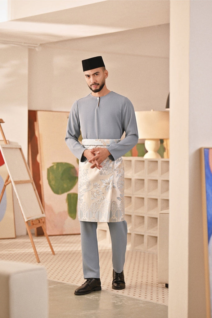 Everlasting Samping - Blue Botanic