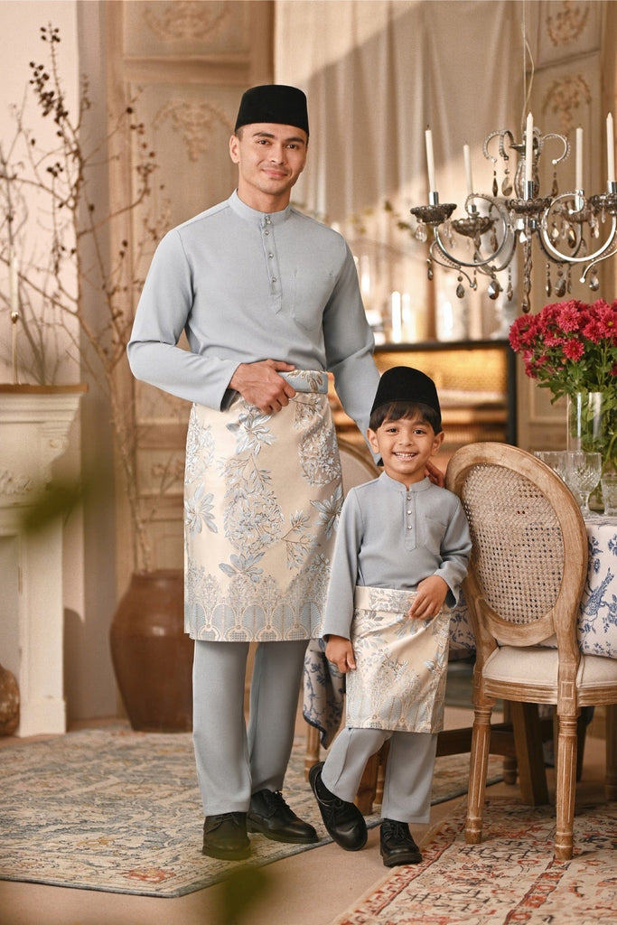 Everlasting Samping - Blue Botanic