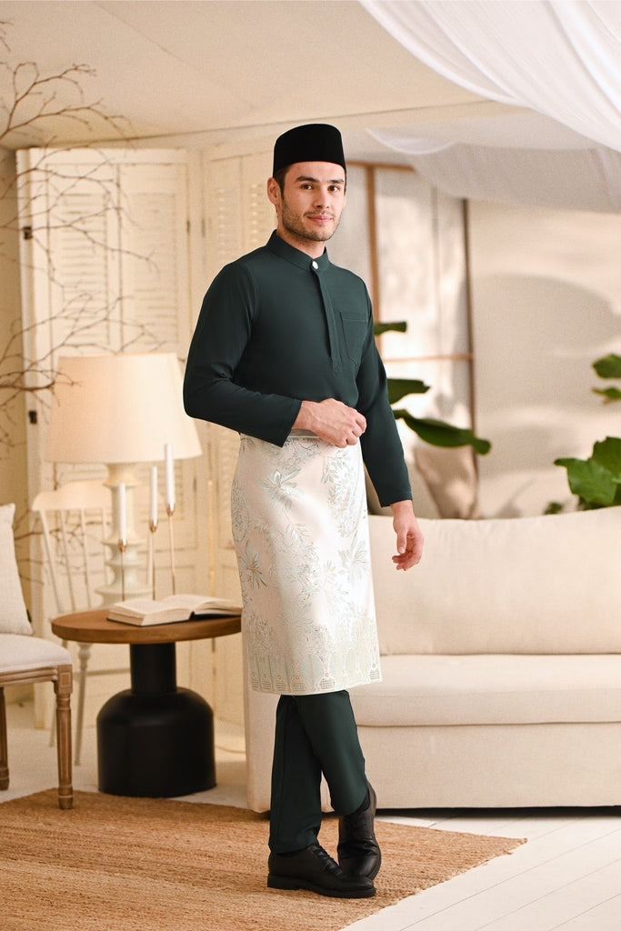 Baju Melayu Light Bespoke Fit - Emerald Green