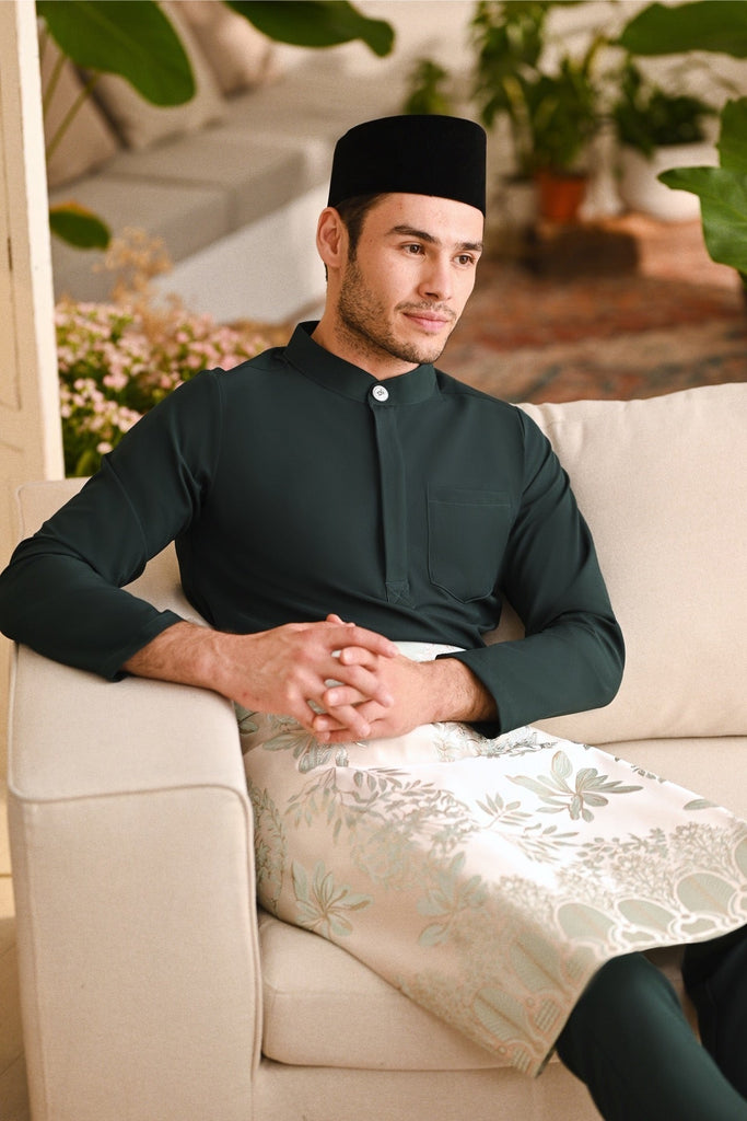 Baju Melayu Light Bespoke Fit - Emerald Green