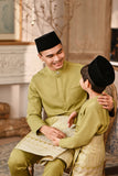 Baju Melayu Luxury Bespoke Fit - Moss Green