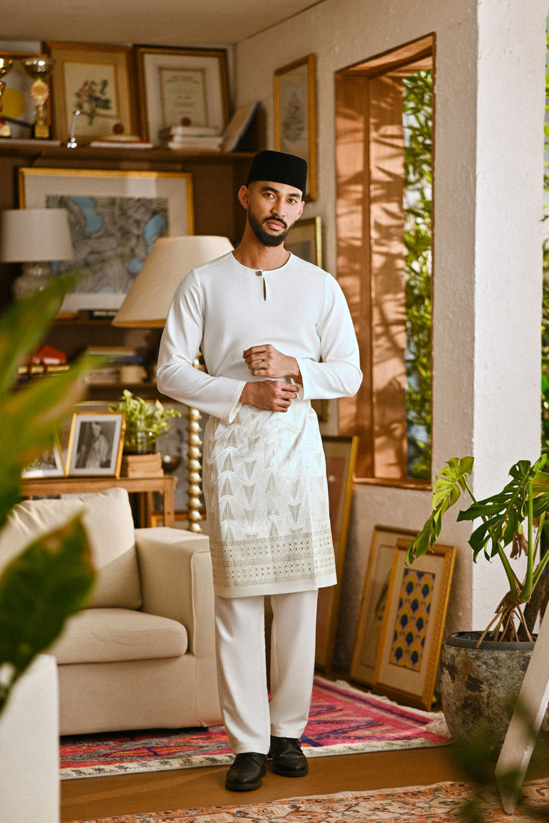 Pahlawan Smart Fit Baju Melayu Teluk Belanga - Off White