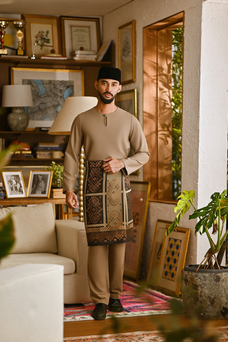 Pahlawan Smart Fit Baju Melayu Teluk Belanga - Ashley Brown