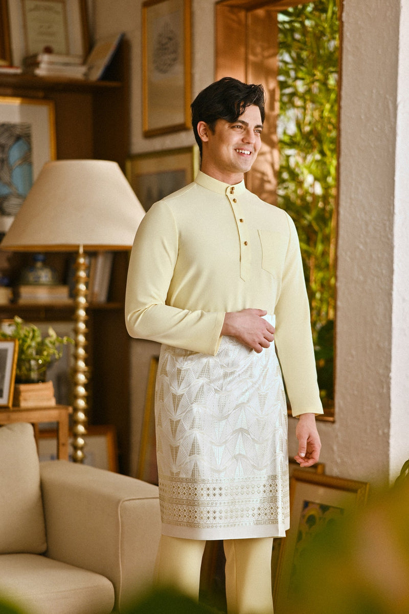 Pahlawan Bespoke Fit Baju Melayu Cekak Musang - Baby Yellow