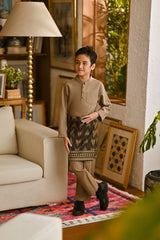 Pahlawan Bespoke Fit Kids Baju Melayu Cekak Musang - Ashley Brown