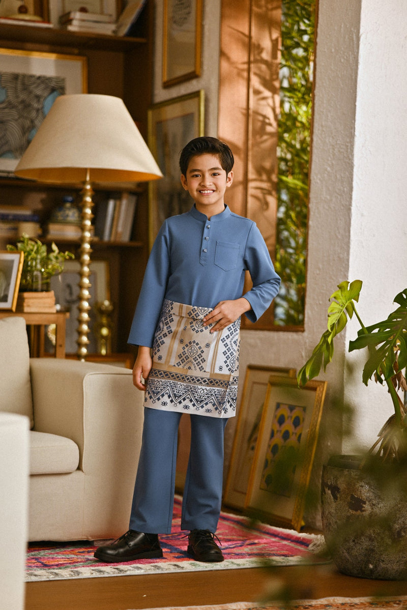 Pahlawan Bespoke Fit Kids Baju Melayu Cekak Musang - Coronet Blue