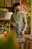 Pahlawan Bespoke Fit Baju Melayu Cekak Musang - Oil Green