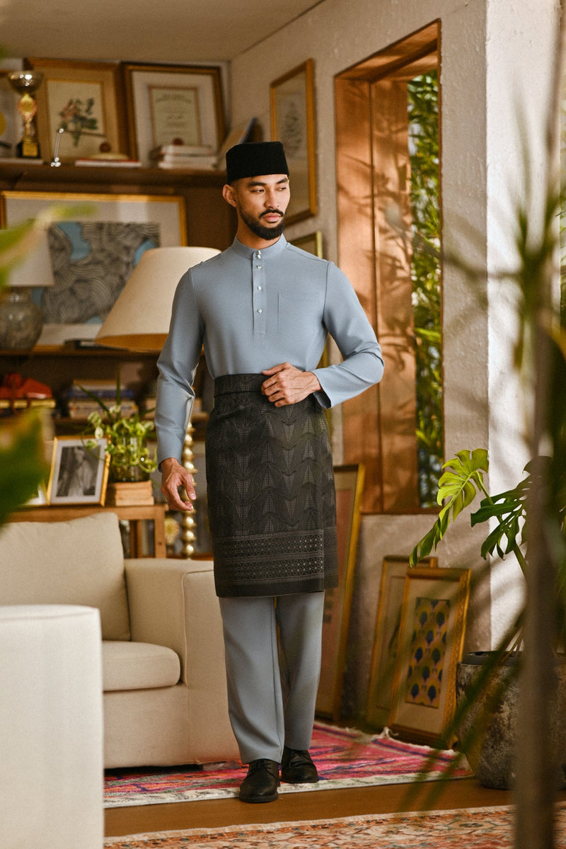 Pahlawan Bespoke Fit Baju Melayu Cekak Musang - Lead Blue