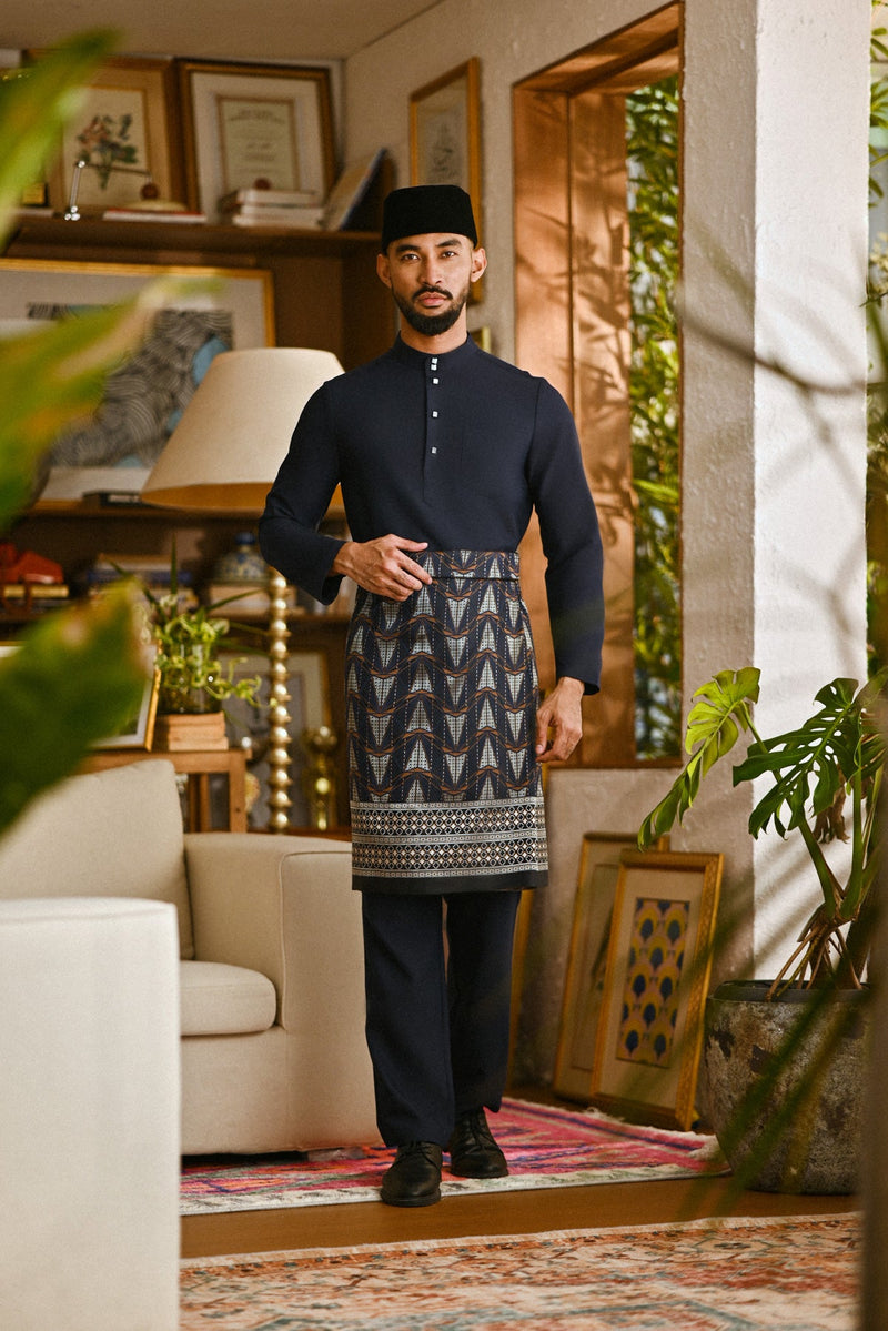 Pahlawan Bespoke Fit Baju Melayu Cekak Musang - Dark Navy
