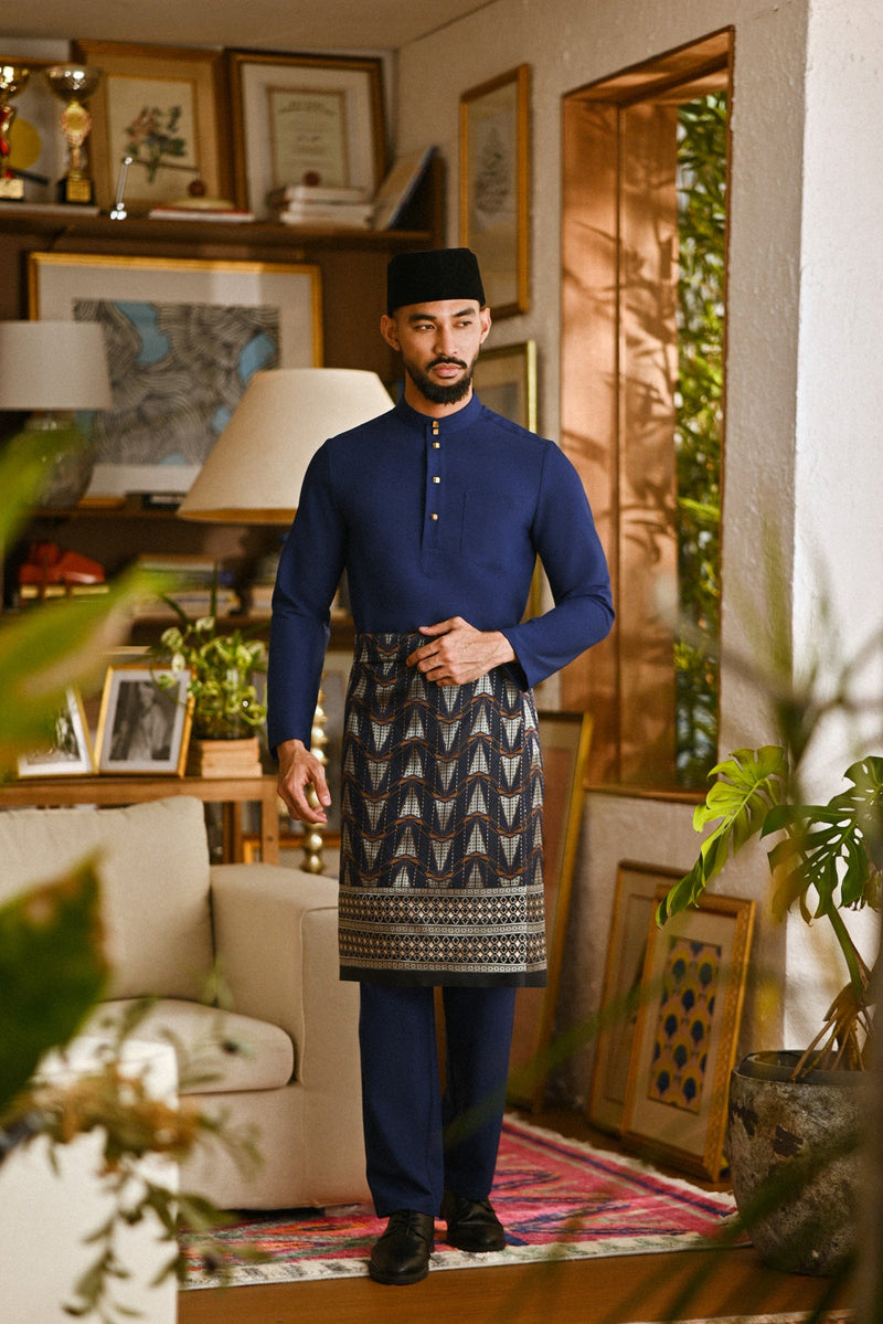 Pahlawan Bespoke Fit Baju Melayu Cekak Musang - Navy