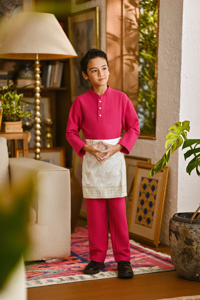 Pahlawan Bespoke Fit Kids Baju Melayu Cekak Musang - Fuchsia