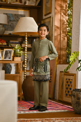 Pahlawan Bespoke Fit Kids Baju Melayu Cekak Musang - Oil Green