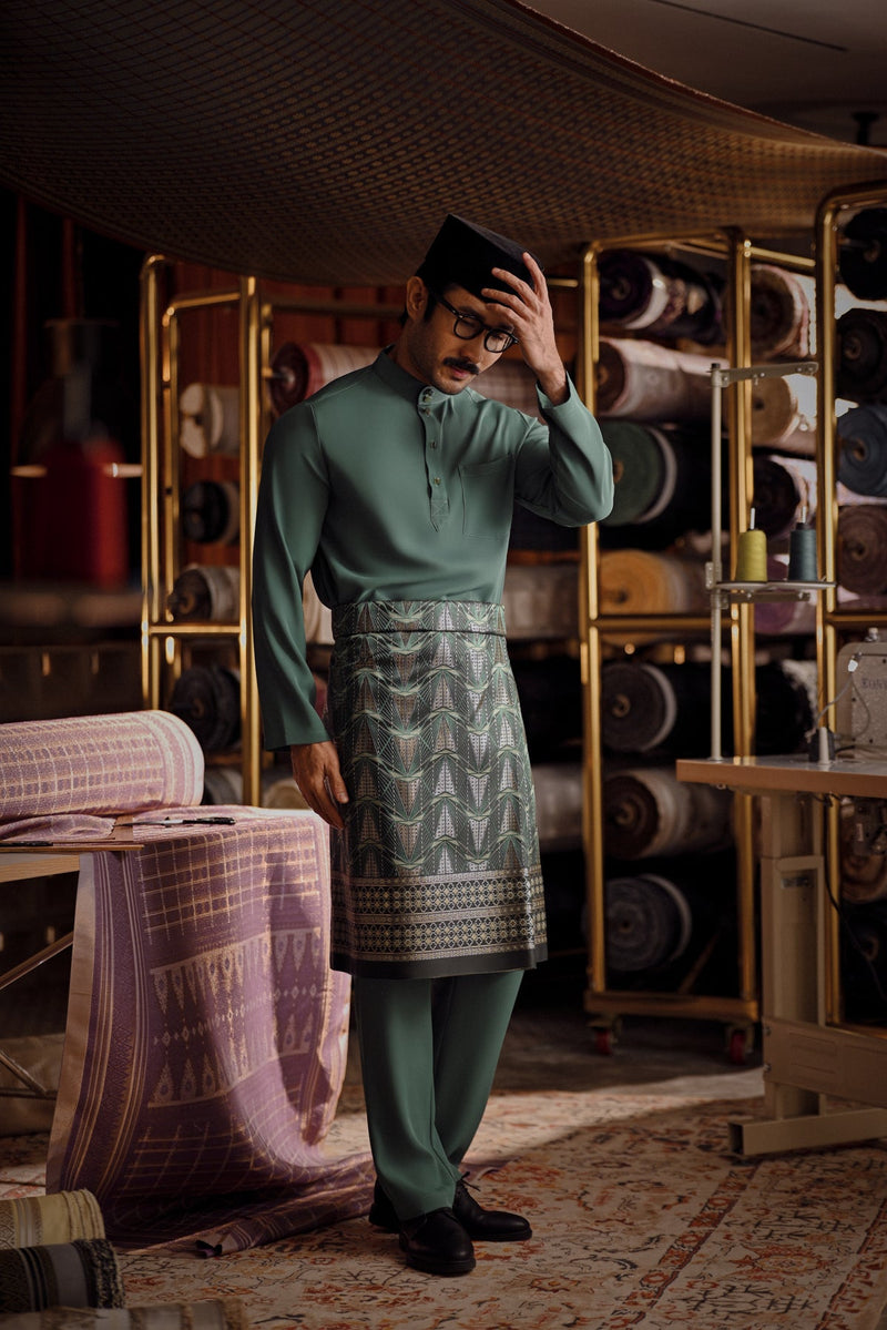 Bendahara Bespoke Fit Baju Melayu Cekak Musang - Green Jasper