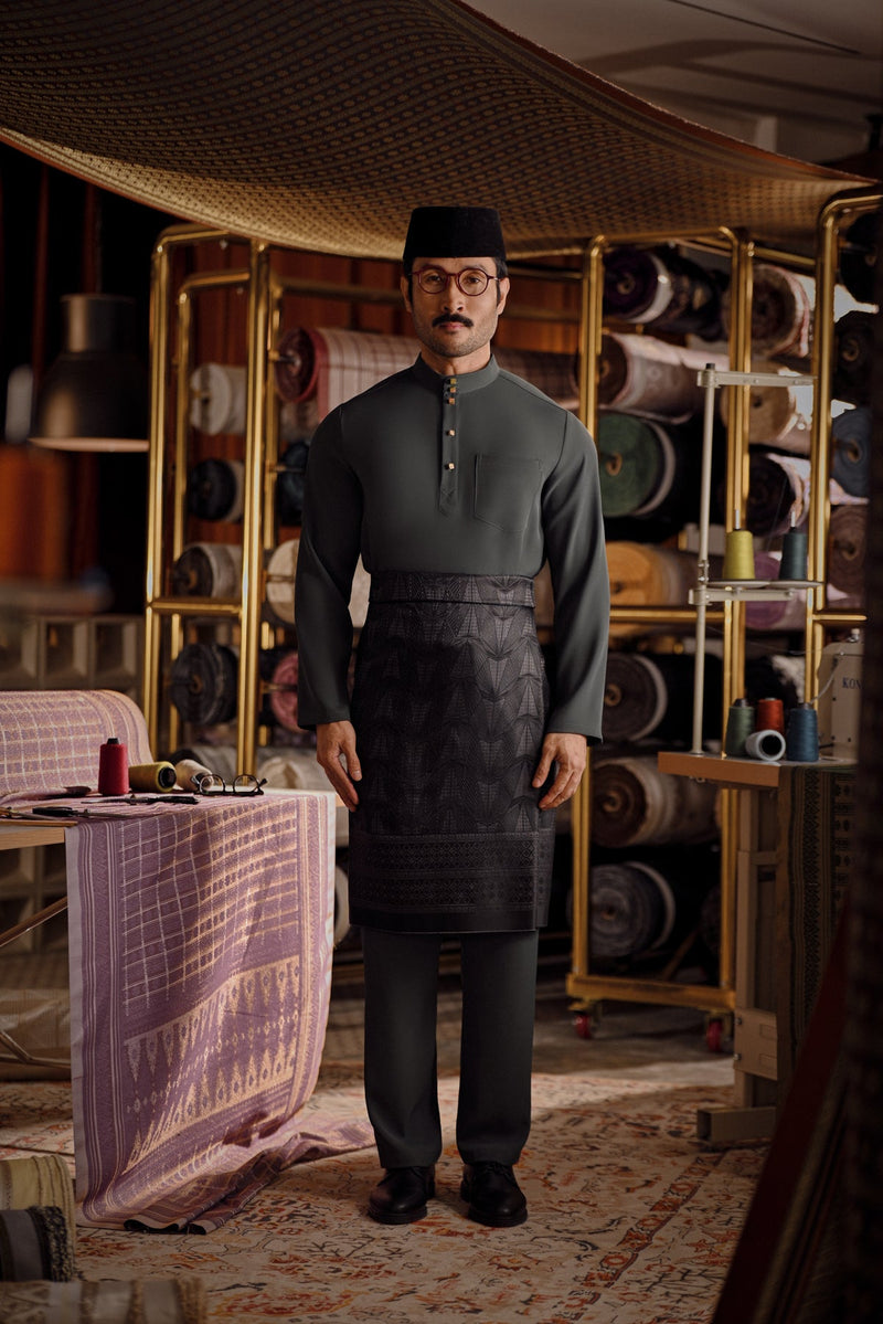 Bendahara Bespoke Fit Baju Melayu Cekak Musang - Gunmetal