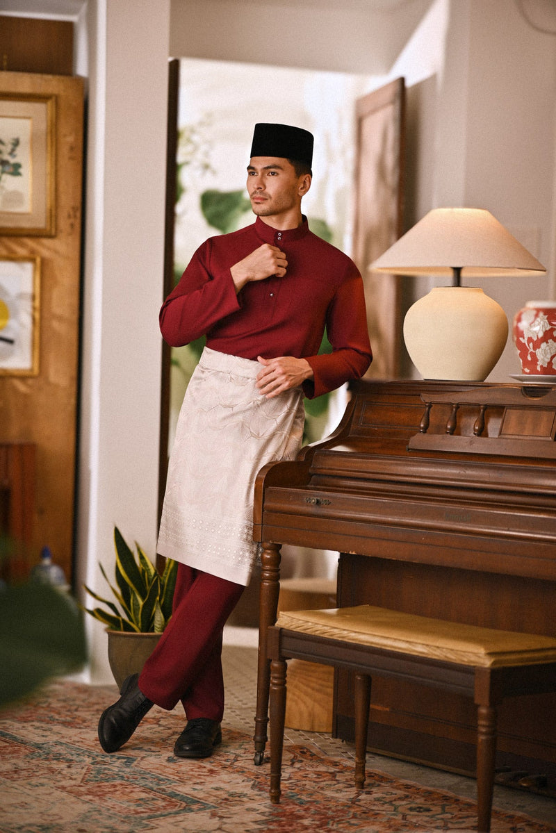 Arjuna Bespoke Fit Baju Melayu Cekak Musang - Ruby Maroon