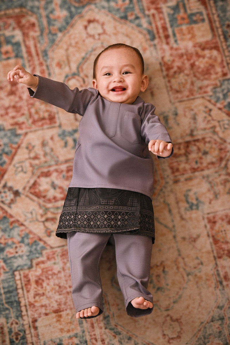Arjuna Bespoke Fit Babies Baju Melayu Cekak Musang - Snow grey
