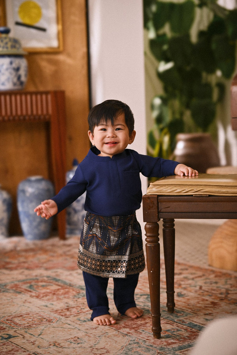 Arjuna Bespoke Fit Babies Baju Melayu Cekak Musang - Navy