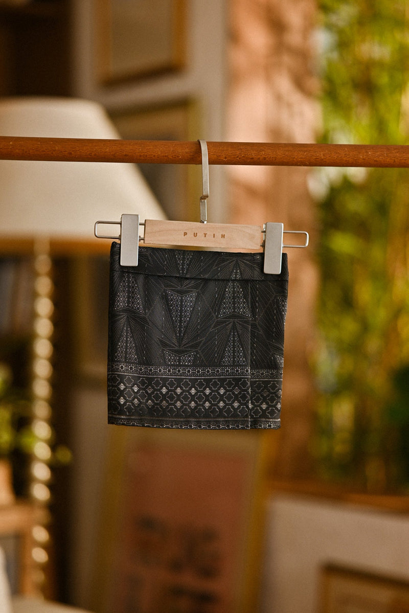 Modern Instant Samping Babies - Black Pyramid