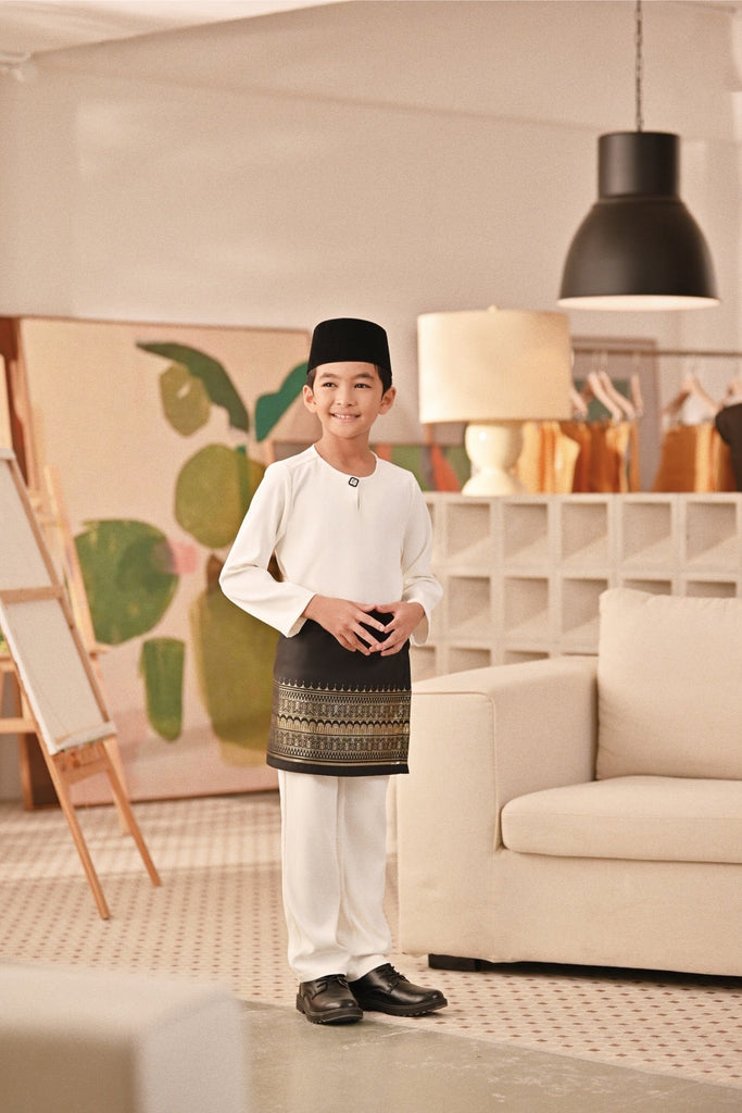 Baju Melayu Kids Teluk Belanga Deluxe Smart Fit - Off White