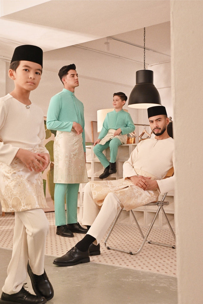 Baju Melayu Teluk Belanga Deluxe Smart Fit - Whisper White